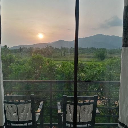 Ridge Boundary View Apartment ดัมบูลลา ภายนอก รูปภาพ