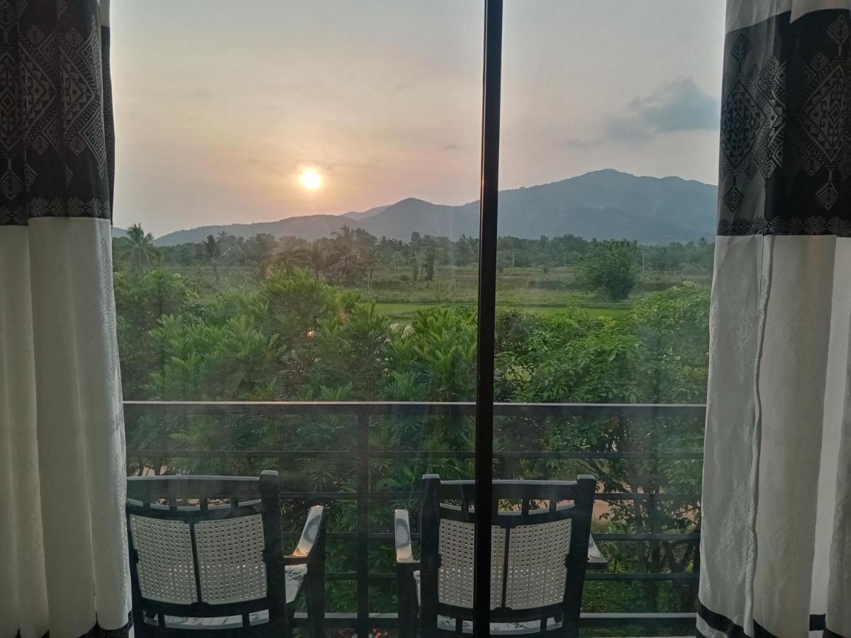 Ridge Boundary View Apartment ดัมบูลลา ภายนอก รูปภาพ
