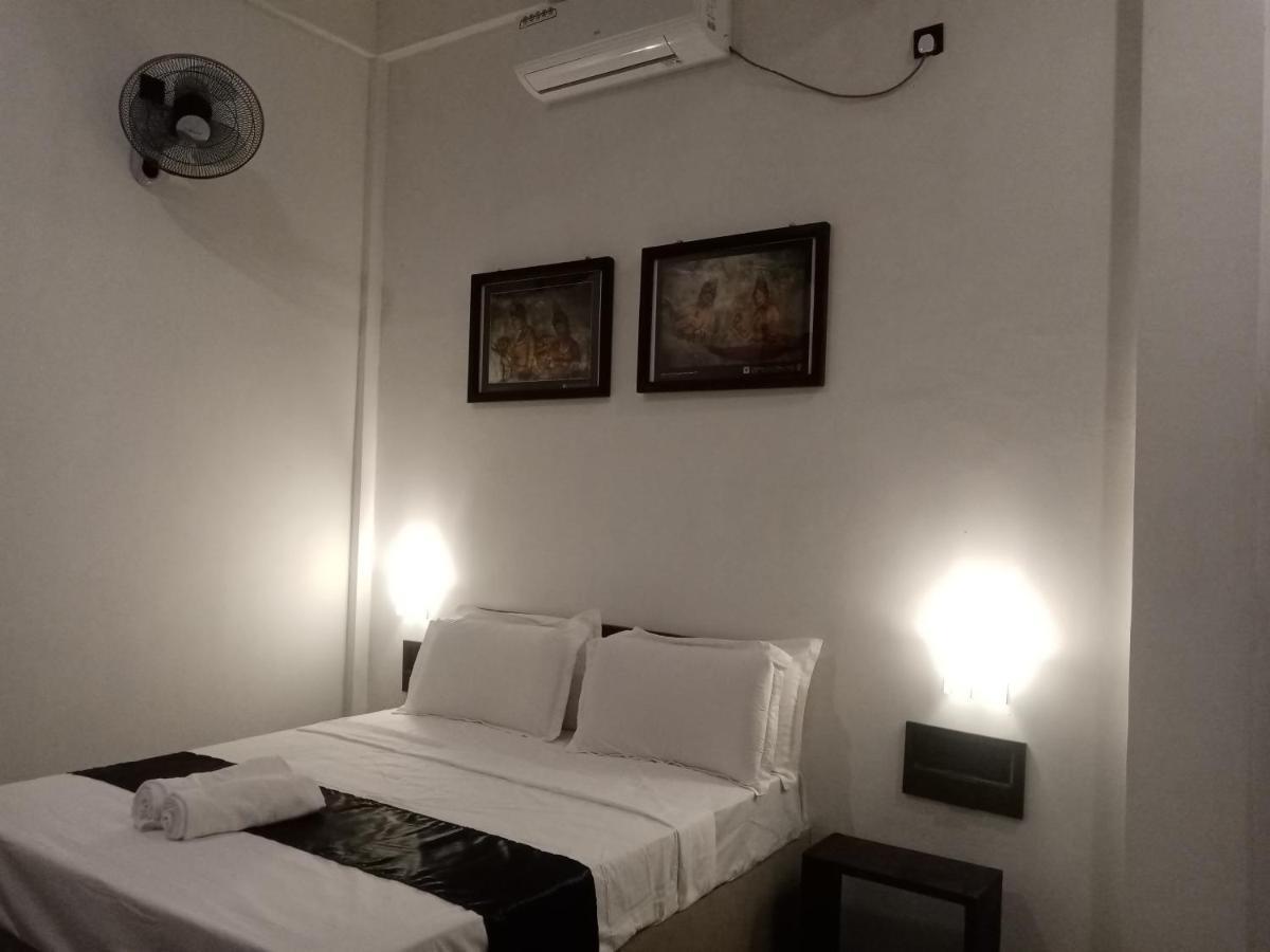 Ridge Boundary View Apartment ดัมบูลลา ภายนอก รูปภาพ